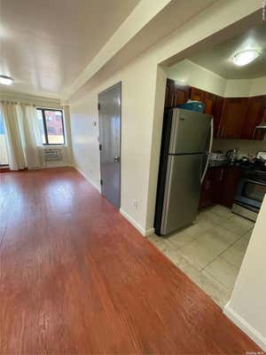 1 bed, 1 bath, $1,999, Unit 301