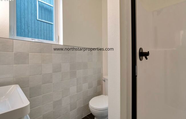 2 beds, 2.5 baths, $2,975, Unit MU-DIVI3019