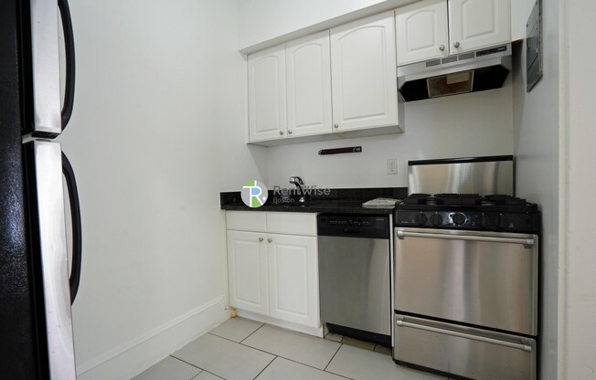 61 Brighton Ave Apt 1A