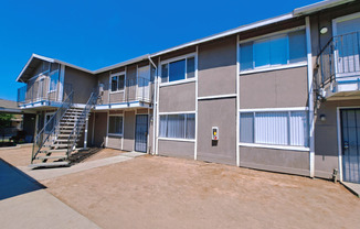 4730 E. Lamona Ave.