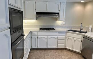 1150 QUAIL CREEK CIRCLE