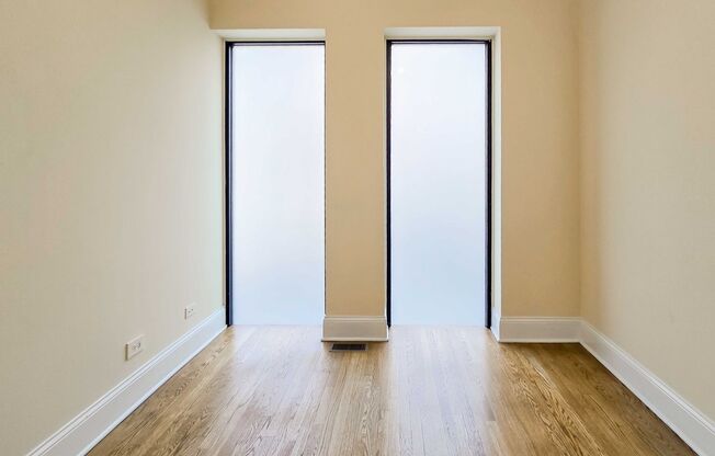 3 beds, 2 baths, 1,365 sqft, $4,250, Unit 877-D1
