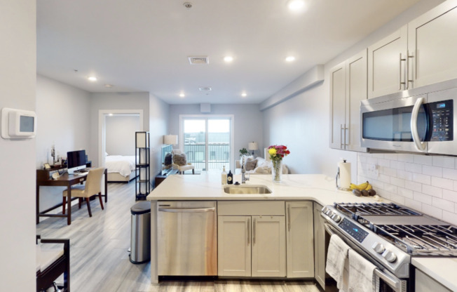 1 bed, 1 bath, 650 sqft, $3,695, Unit 405