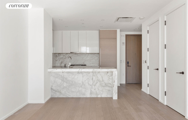 1 bed, 1.5 baths, 852 sqft, $7,500, Unit 21G