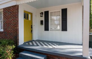 2 Bedroom, 1 Bath in Melrose Heights - Available August 2025!