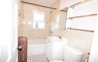 2 beds, 1 bath, 1,150 sqft, $2,400, Unit 0