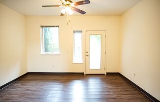 Studio, 1 bath, 335 sqft, $1,125, Unit 02