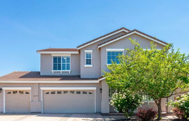 Stunning Like New South Reno 4 Bedroom