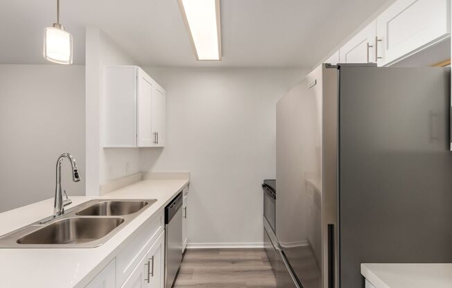 1 bed, 1 bath, 680 sqft, $1,200, Unit 307