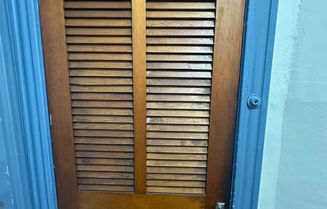 1 bed, 1 bath, $1,150, Unit Apt. 11