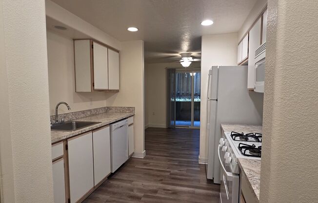 #176 MINTO PARK APARTMENTS