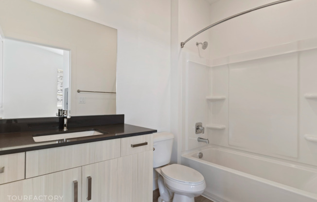 1 bed, 1 bath, $1,200, Unit 111