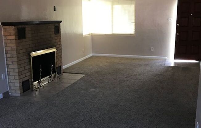 3 beds, 2 baths, 1,379 sqft, $1,950, Unit General Bradley House-2332