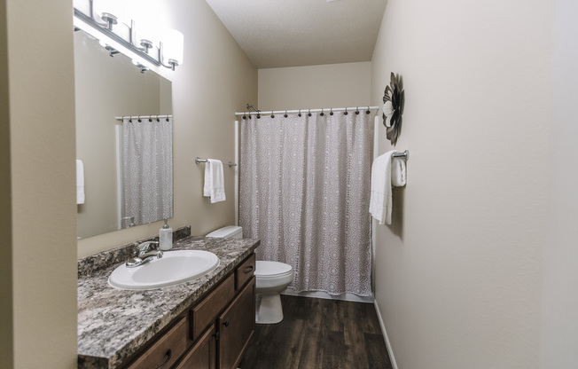 3 beds, 2 baths, 1,242 sqft, $1,750, Unit 4201-308