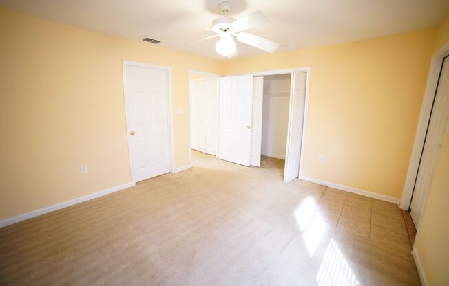 2 beds, 2 baths, $1,300, Unit APARTMENT 2306