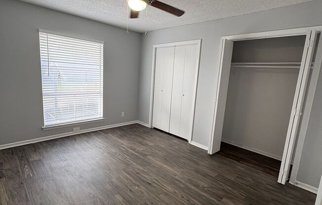 2 beds, 1 bath, 968 sqft, $789