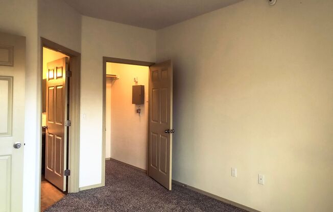 1 bed, 1 bath, 540 sqft, $1,150, Unit 3827