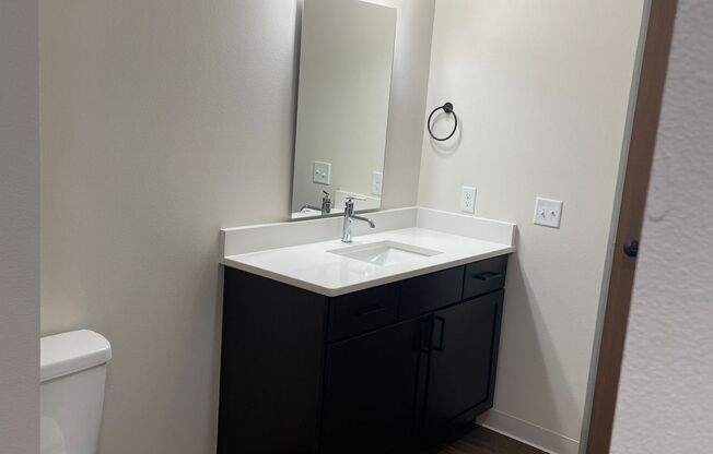 2 beds, 2 baths, 966 sqft, $1,495, Unit #313