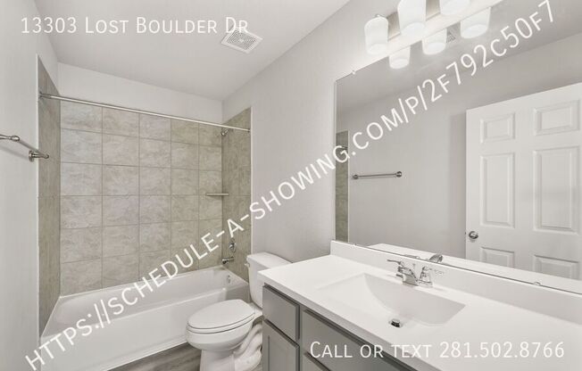 13303 LOST BOULDER DR