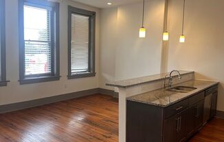 1 bed, 1 bath, 1,025 sqft, $1,250, Unit 2A