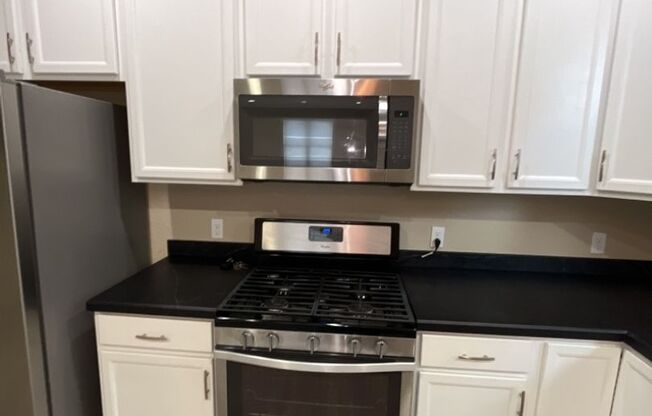 44 Ranch 5 Bed, 3 Bath Home