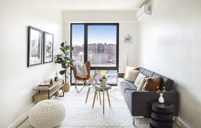 1 bed, 1 bath, $3,850, Unit 11A