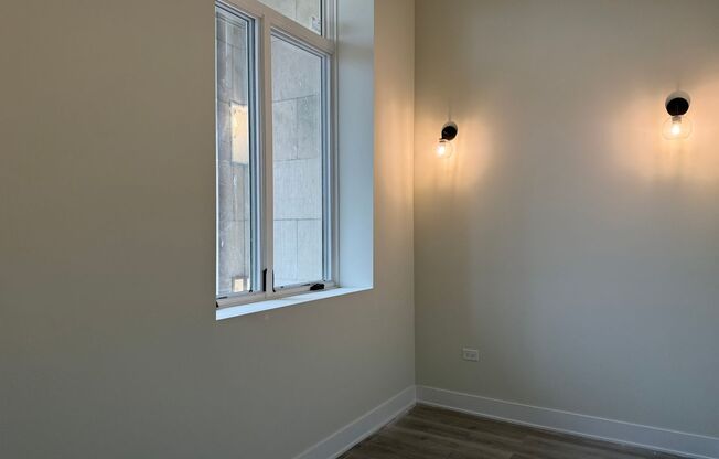 2 beds, 2 baths, 1,000 sqft, $4,985, Unit 201