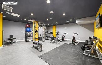 1 bed, 1 bath, $3,100, Unit 3F