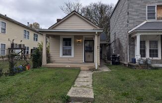 Gorgeous renovated 2 bedroom house!