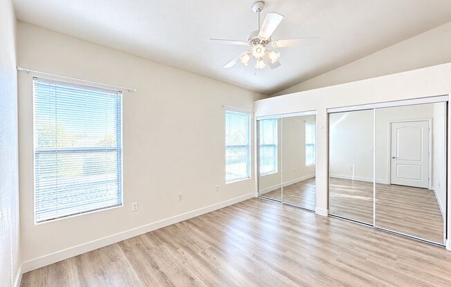 2 beds, 2 baths, $1,450, Unit # 1924