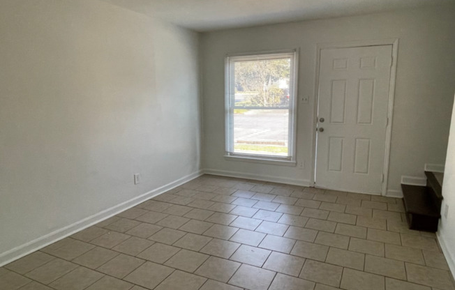 2 beds, 1.5 baths, $1,225, Unit 1106 Marble St. Apt. # D