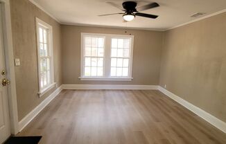 3 beds, 1 bath, $975