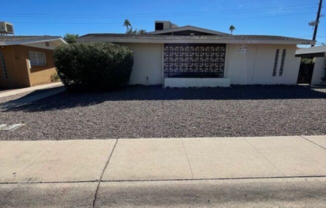 8439 E. Coronado Rd.