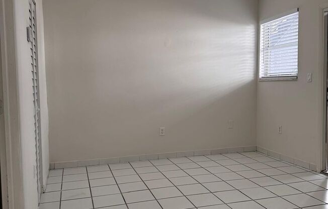 1 bed, 1 bath, 315 sqft, $1,514, Unit 128