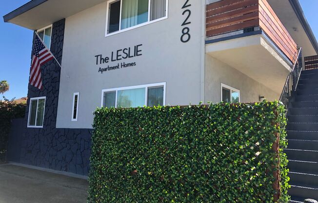 Be the First in Just Renovated 2 bedroom and 1 bathroom apt home