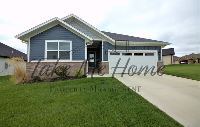 Gorgeous 3 bedroom in Nixa!