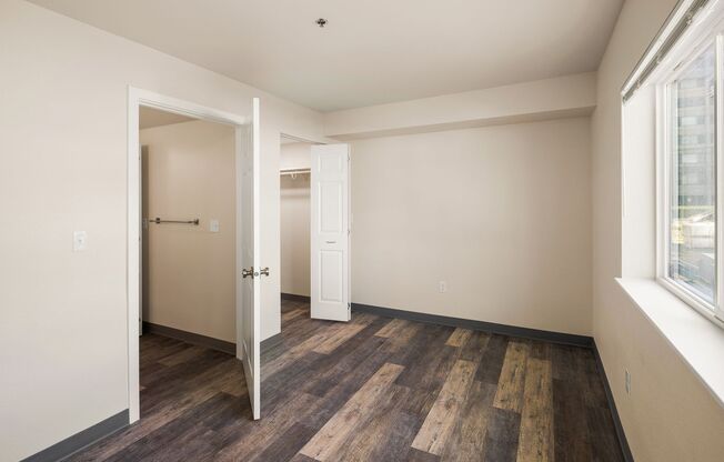 1 bed, 1 bath, 553 sqft, $1,250, Unit 303
