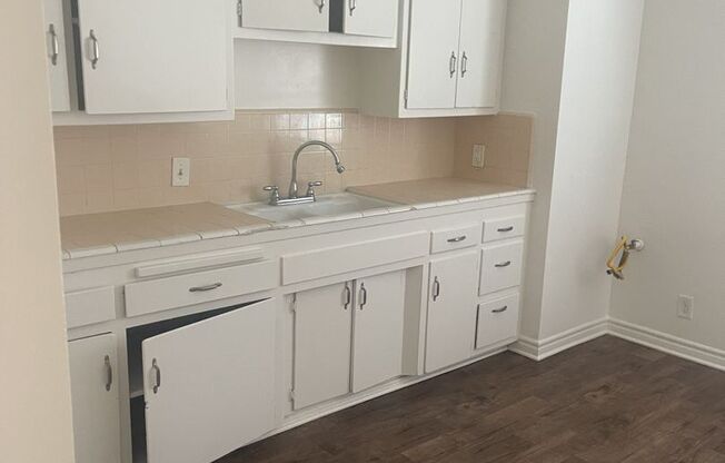 Cowan 6520 El Cortez