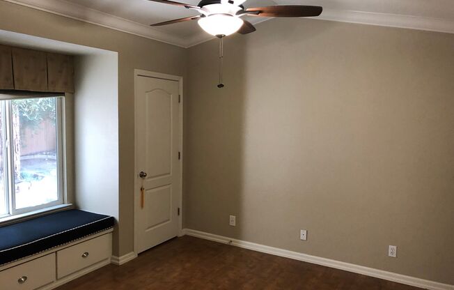 3 beds, 2 baths, $2,400