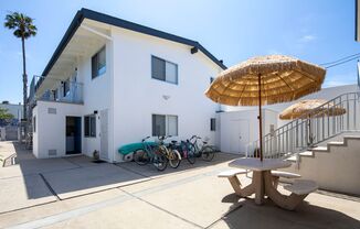 Charming Studio in Ocean Beach ~ Just 3 Blocks from the Beach