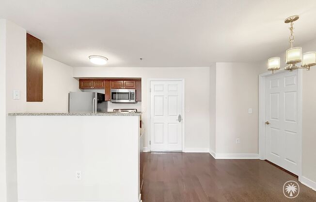 Stunning 2BD/2BA Condo in Little Italy W/ A/C, W/D, Community Gym, Courtyard, & Lounge!
