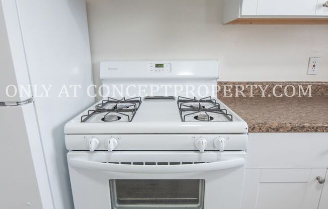 2 beds, 1.5 baths, 1,040 sqft, $1,249, Unit 17