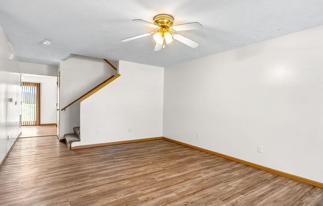 501- 503 Lakeshore