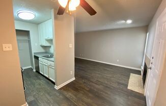 1 bed, 1 bath, $925