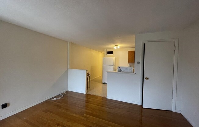 273 CHARLES ST