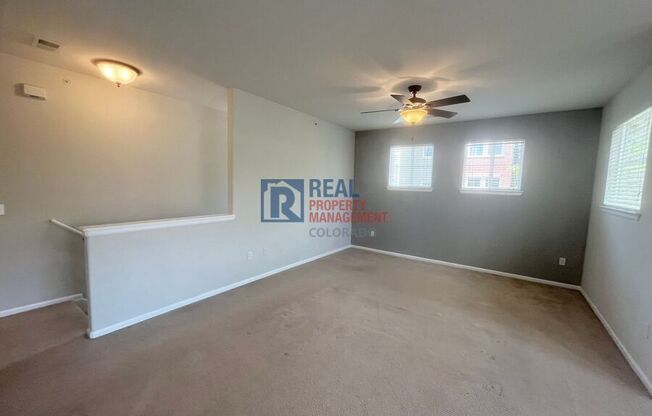 9633 E 5 AVE