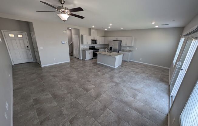 5224 SUNSTONE MESA DR