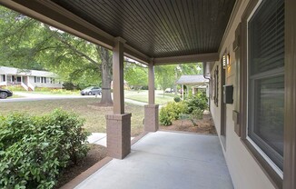 3 beds, 2 baths, $2,750