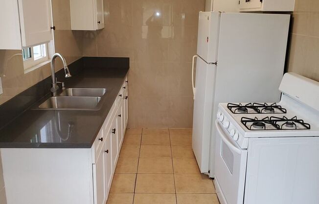 1 bed, 1 bath, $2,295