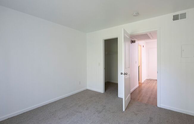 2 beds, 2 baths, 965 sqft, $2,595, Unit 117